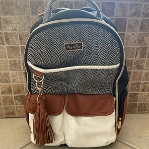 Itzy ritzy diaper bag